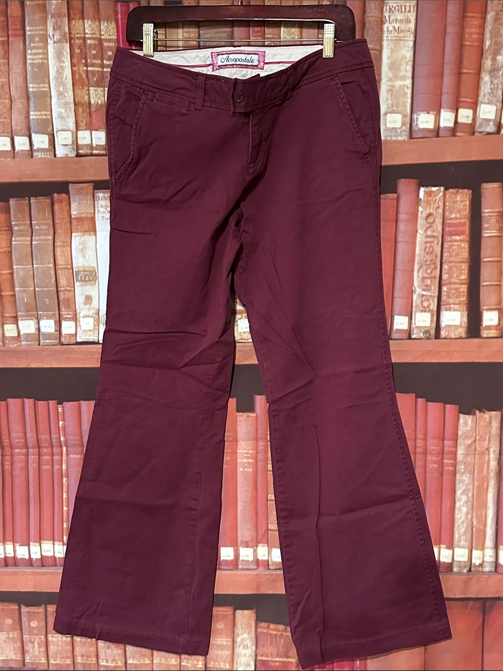 Y2K Aeropostale Burgundy Bootcut Chino Pants 9/10 Long